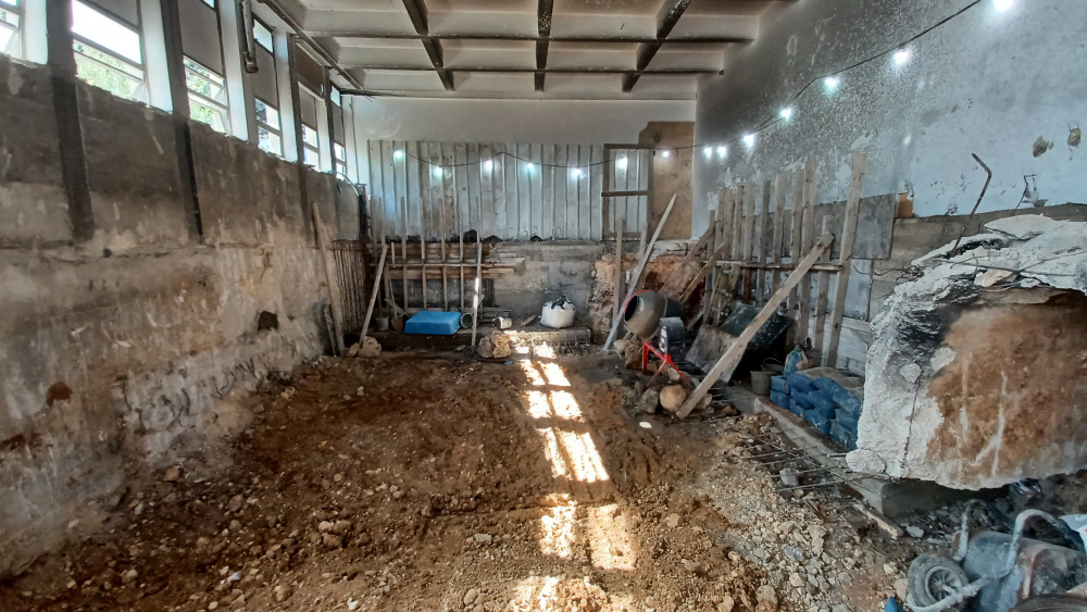 Inner view 3