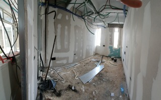 office_under_construction